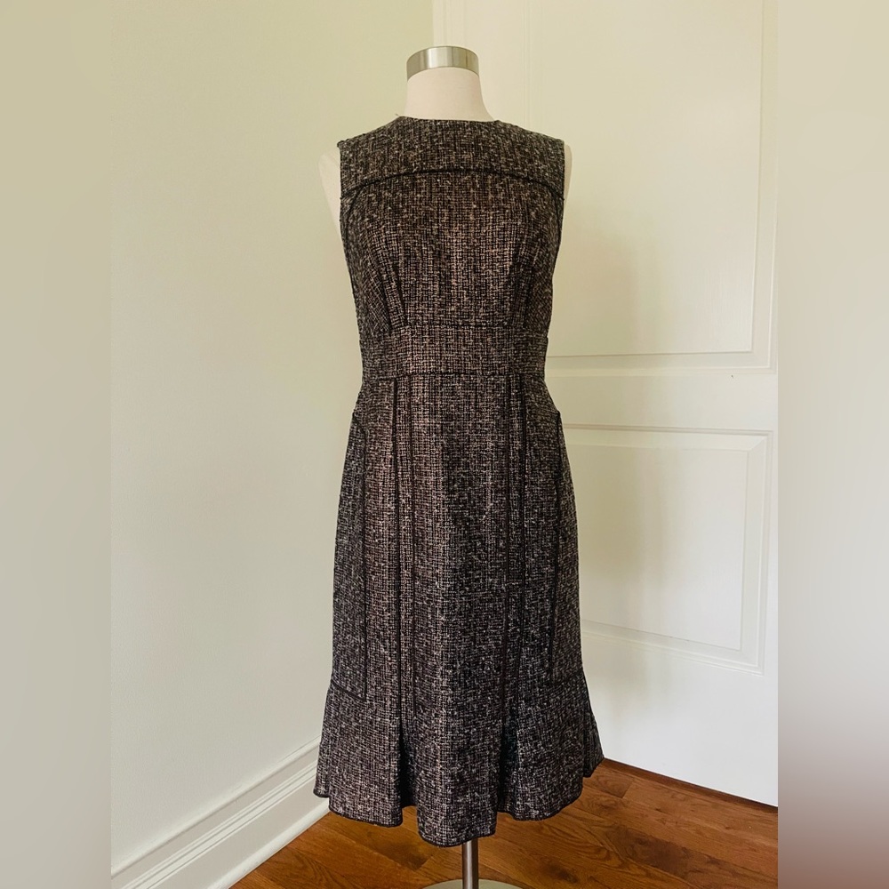 Magaschoni collection Elegant Black Sleeveless Dress Sz 4